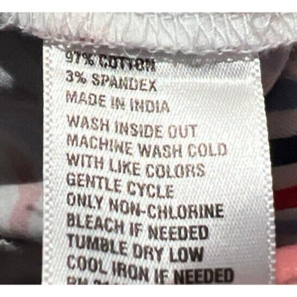 Crown & Ivy Womens Shelby Chino Shorts Blue Red Umbrella Size 12 Waist 34‎ - Picture 5 of 7